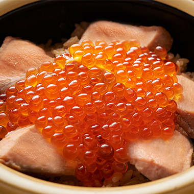 はらこ飯（9月初旬～12月初旬）