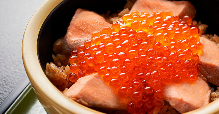秋：はらこ飯
